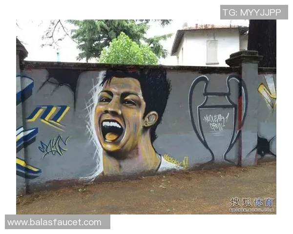 足球明星涂鸦板带你领略球场魅力与创意艺术的完美结合